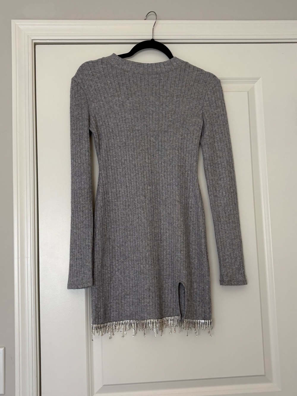 Zara Women’s Gray Ribbed Long-Sleeve Knit Dress with Beaded Fringe